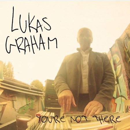 Lukas Graham “You’re Not There” (Estreno del Video Lírico)