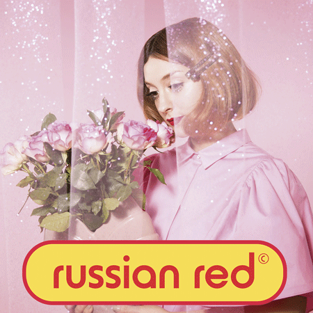 ¡La cantante Russian Red llega a México con su “Karaoke”!