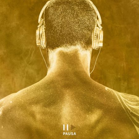 Ricky Martin “PAUSA” – ¡Se estrenó la Headphone Edition!