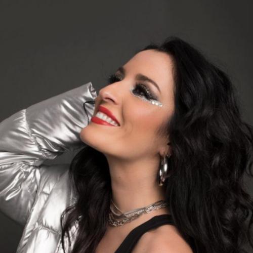 Entrevista: Sara Marín incursiona en las canciones de amor con “Todo Contigo”.